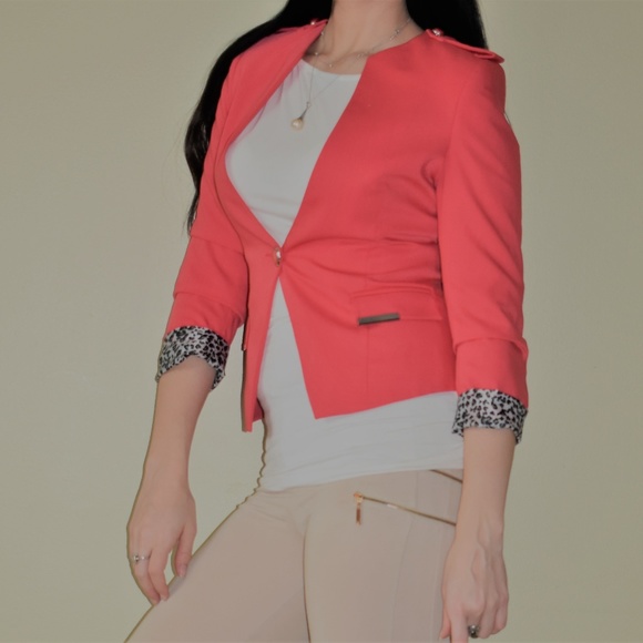 Red Color Blazer - Picture 5 of 5